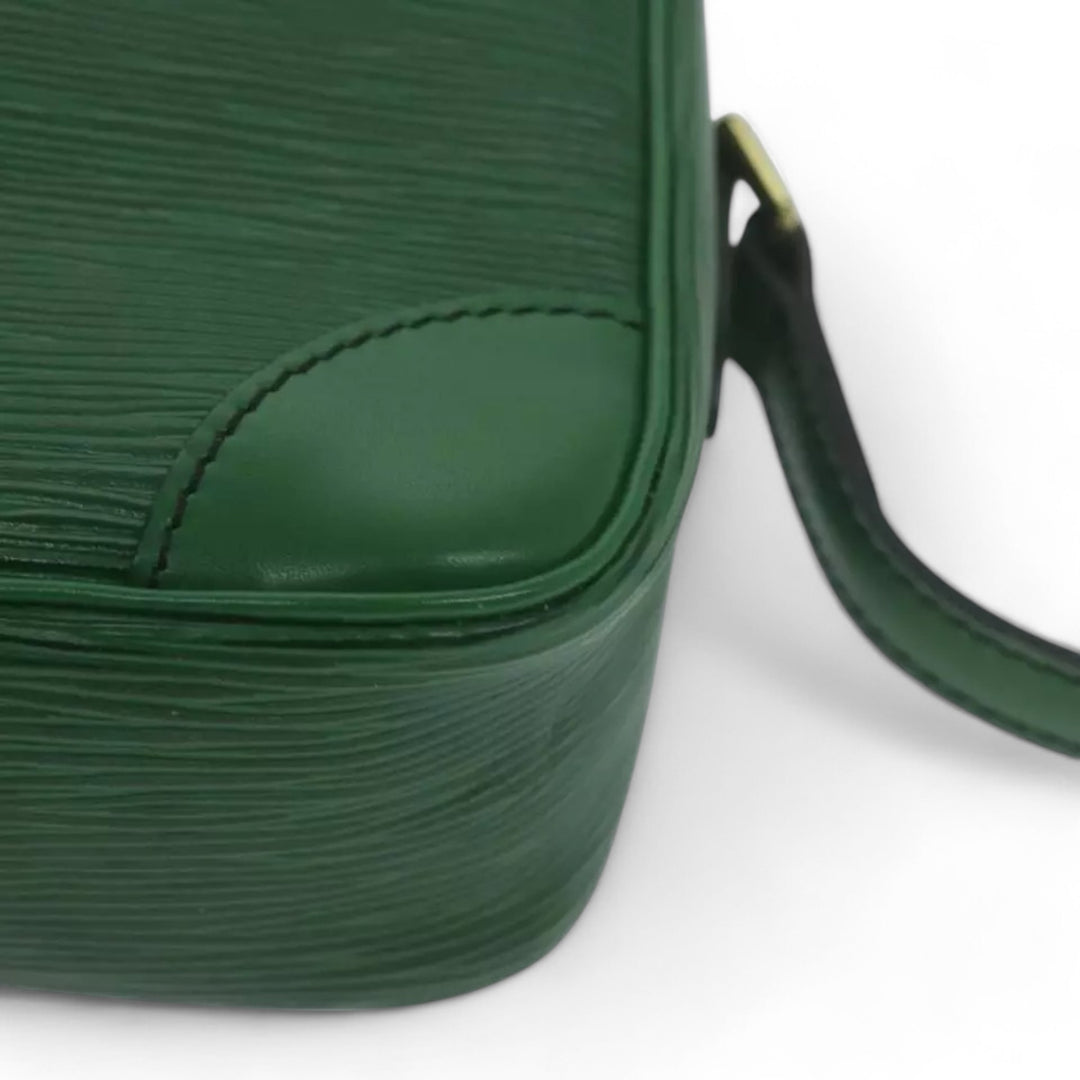 Louis Vuitton Epi Trocadero 23 Shoulder Bag Green Women's