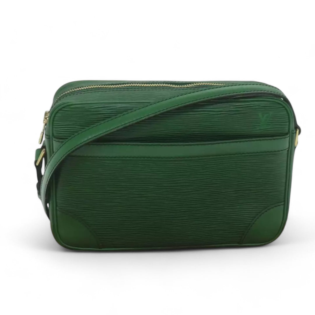 Louis Vuitton Epi Trocadero 23 Shoulder Bag Green Women's