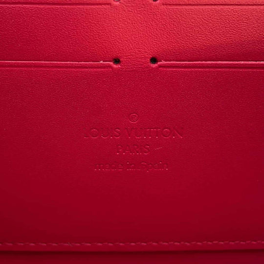 LOUIS VUITTON Zippy Wallet Vernis Leather Corail Preloved